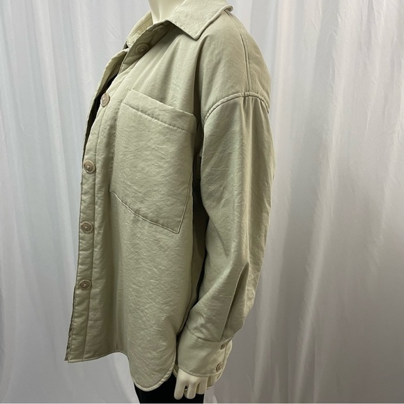 H&M Oversized Shirt Jacket, Padded Shacket, Green/Beige Size Small - Picture 5 of 11